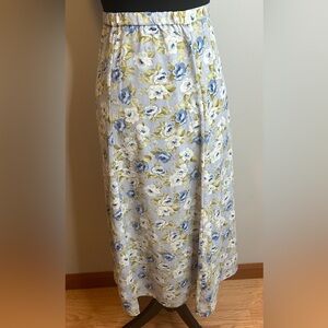 Covington | Floral Skirt with side  zipper and underlining Sz 16